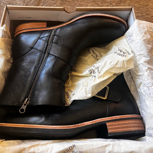 Kork - Ease Kennedy black 9.5. - Picture 2 of 7